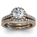 PavÃ© Diamond Halo Ring with matching Band in 18k Rose Gold
